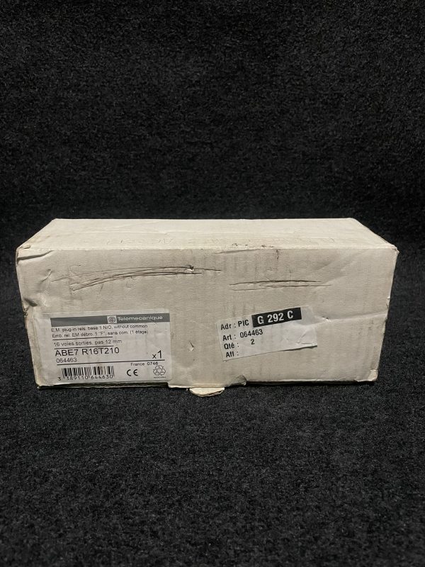 Schneider Electric - ABE7R16T210 – Image 4
