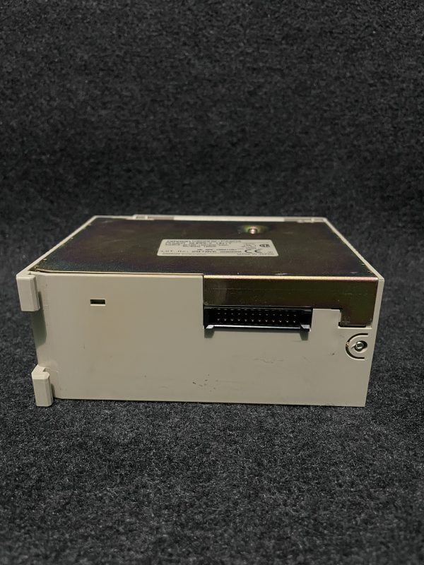 Omron - C200HWPA204 – Image 2