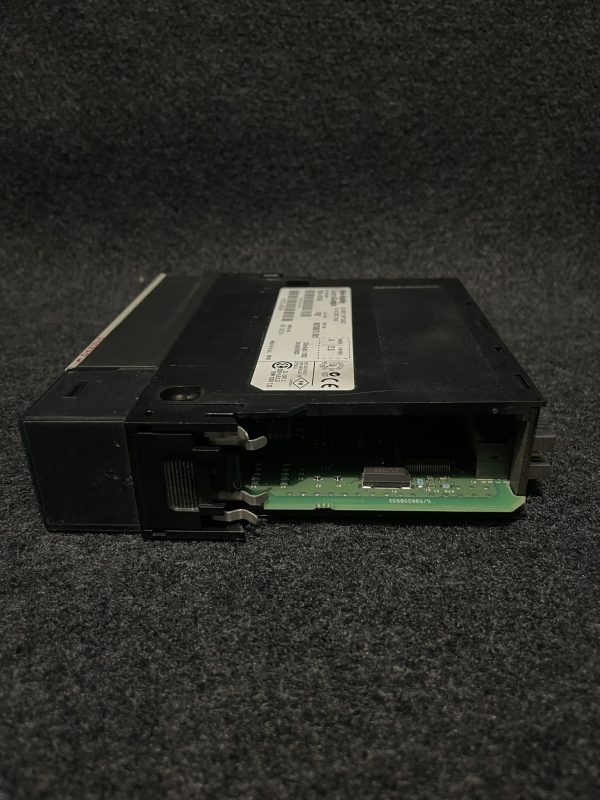 Allen-Bradley - 1756-IB16 – Image 4