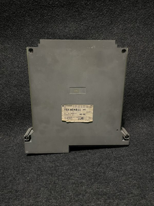 Schneider Electric - TSXAEM811