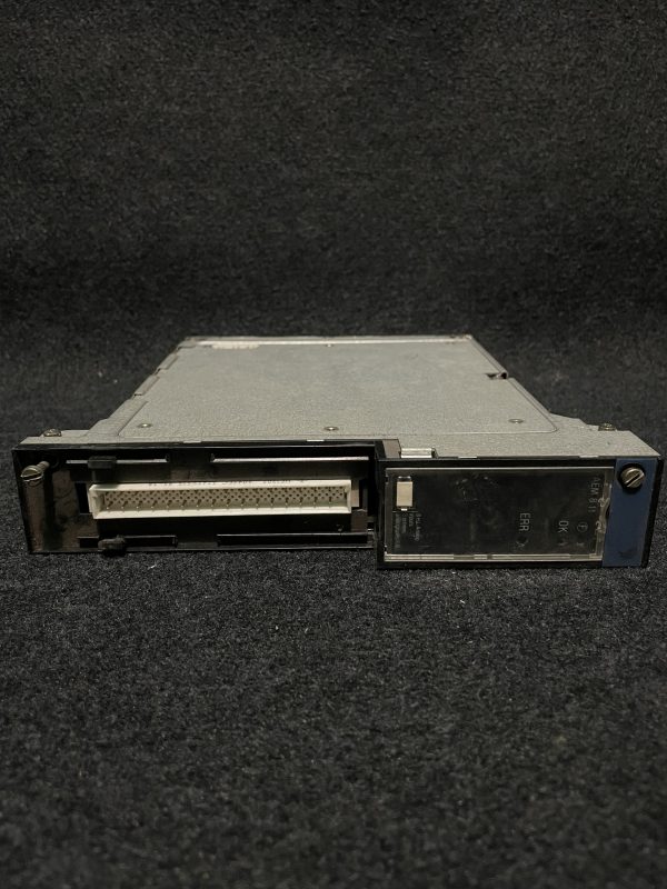 Schneider Electric - TSXAEM811R – Image 3
